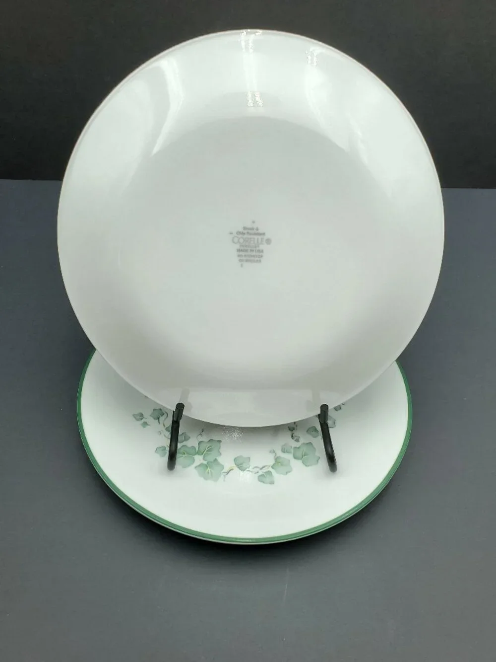 Corelle Callaway Smooth Luncheon Plates Corning Green Ivy Coupe Salad Plates